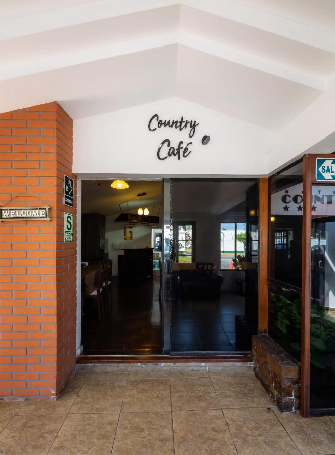 Hotel Country Trujillo Encalada Exterior photo