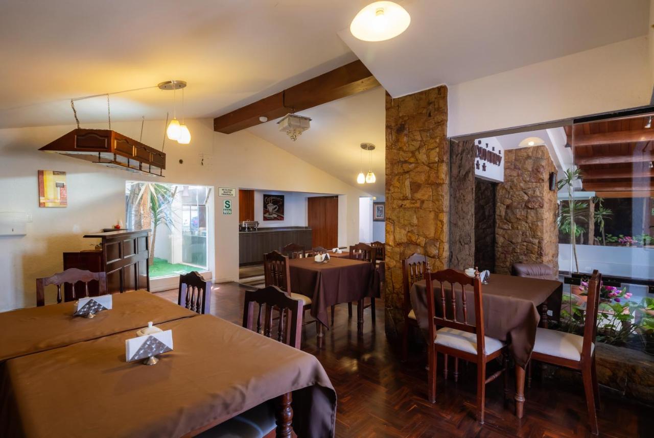 Hotel Country Trujillo Encalada Exterior photo