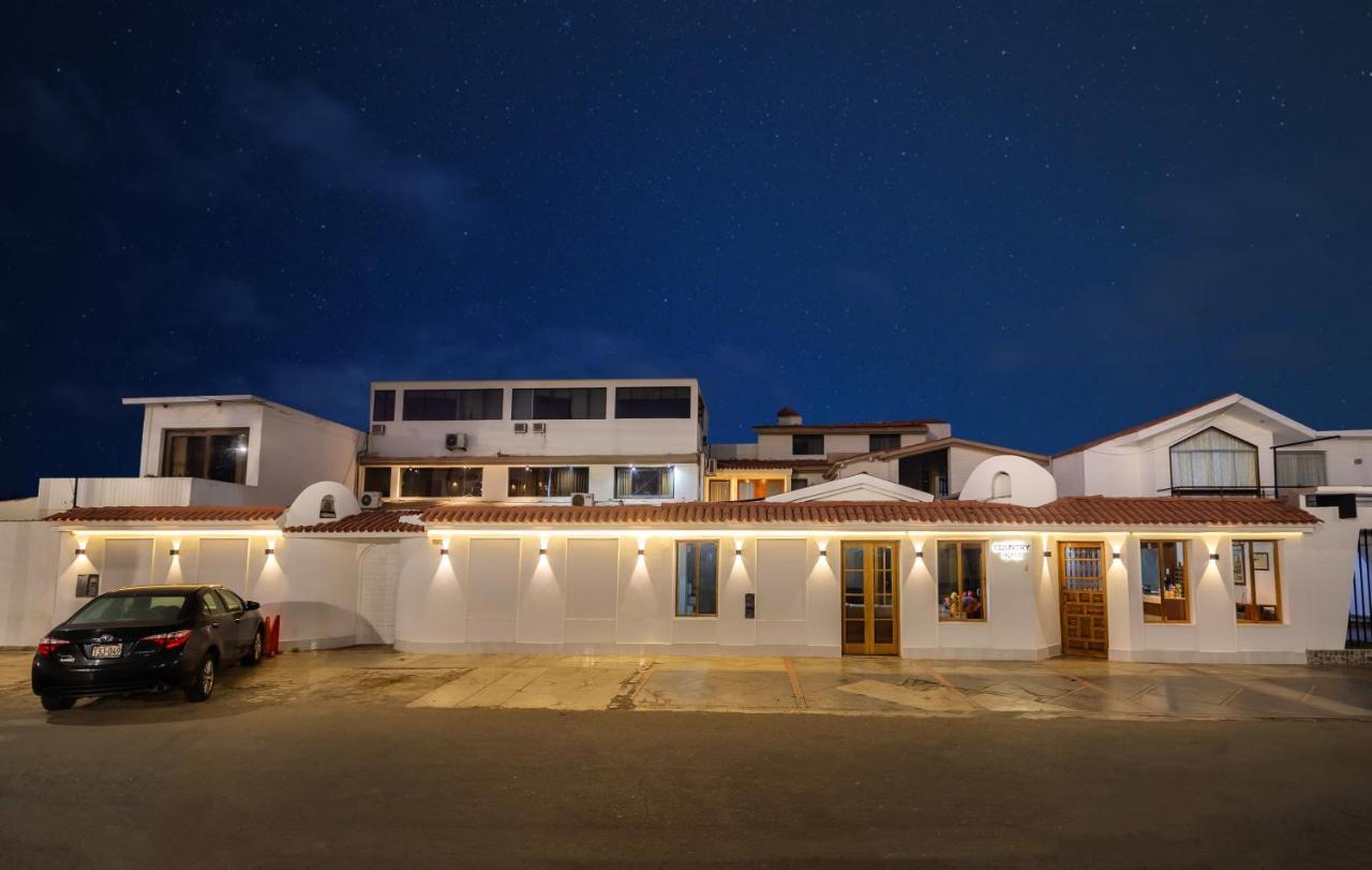 Hotel Country Trujillo Encalada Exterior photo